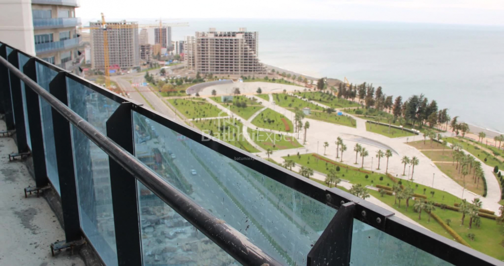 Apartment 76.07 m² - Lech and Maria Kaczynski, Batumi, Georgia