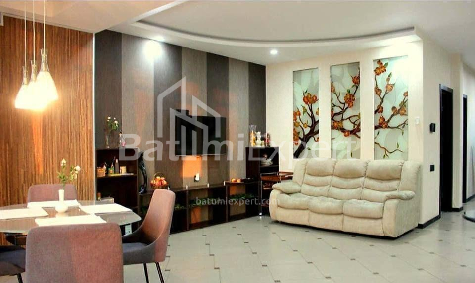 Apartment 130 m² - Sherif Khimshiashvili, Batumi, Georgia