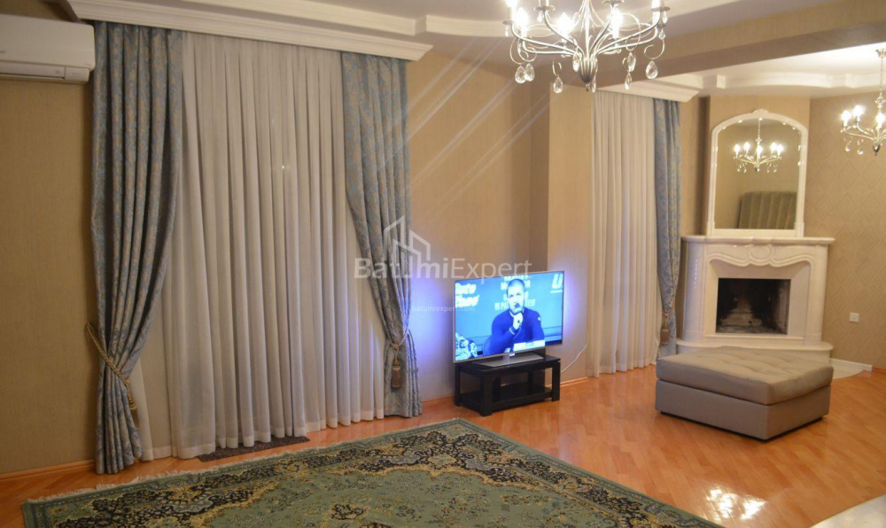 Apartment 160 m² - Zurab Gorgiladze, Batumi, Georgia