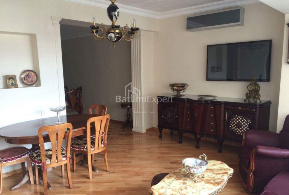Apartment 120 m² - King Parnavaz, Batumi, Georgia
