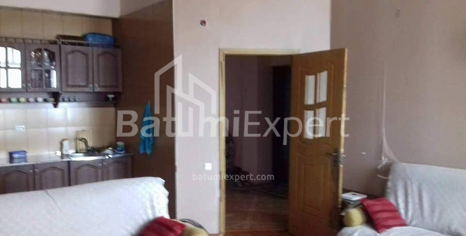 Apartment 77 m² - Alexandr Pushkin, Batumi, Georgia