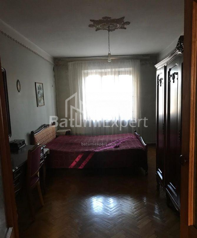 Apartment 73 m² - King Parnavaz, Batumi, Georgia