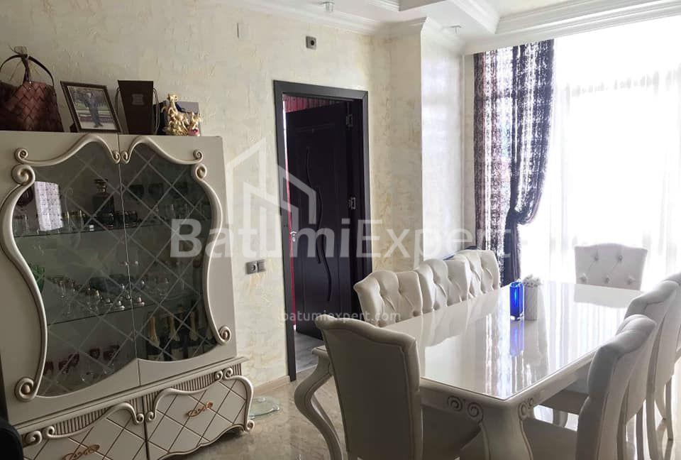Apartment 85 m² - Peter Bagrationi, Batumi, Georgia