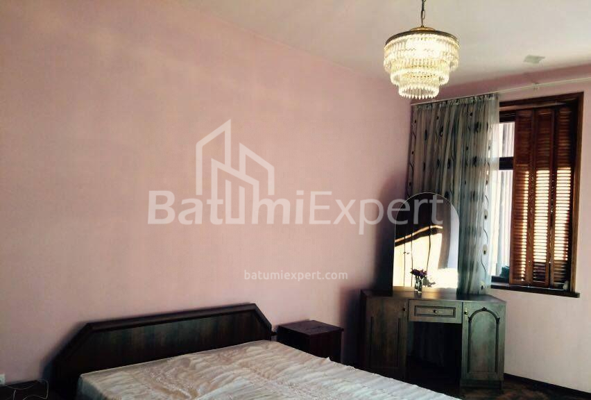 Apartment 165 m² - Zurab Gorgiladze, Batumi, Georgia