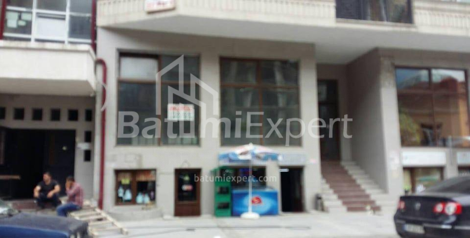 Apartment 212 m² - King Parnavaz, Batumi, Georgia