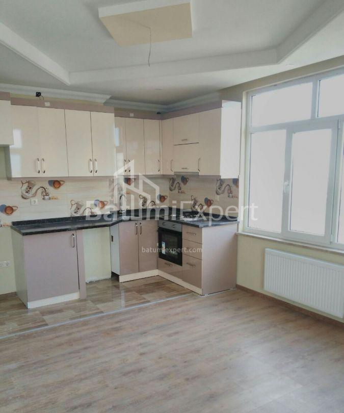 Apartment 76 m² - Petre Melikishvili, Batumi, Georgia