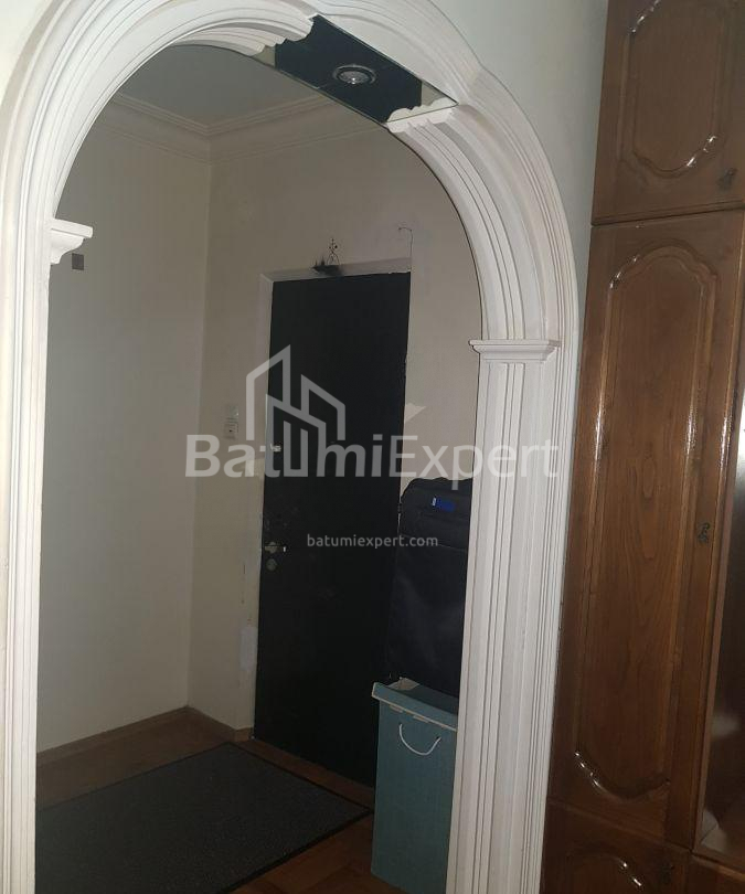 Apartment 85 m² - Peter Bagrationi, Batumi, Georgia