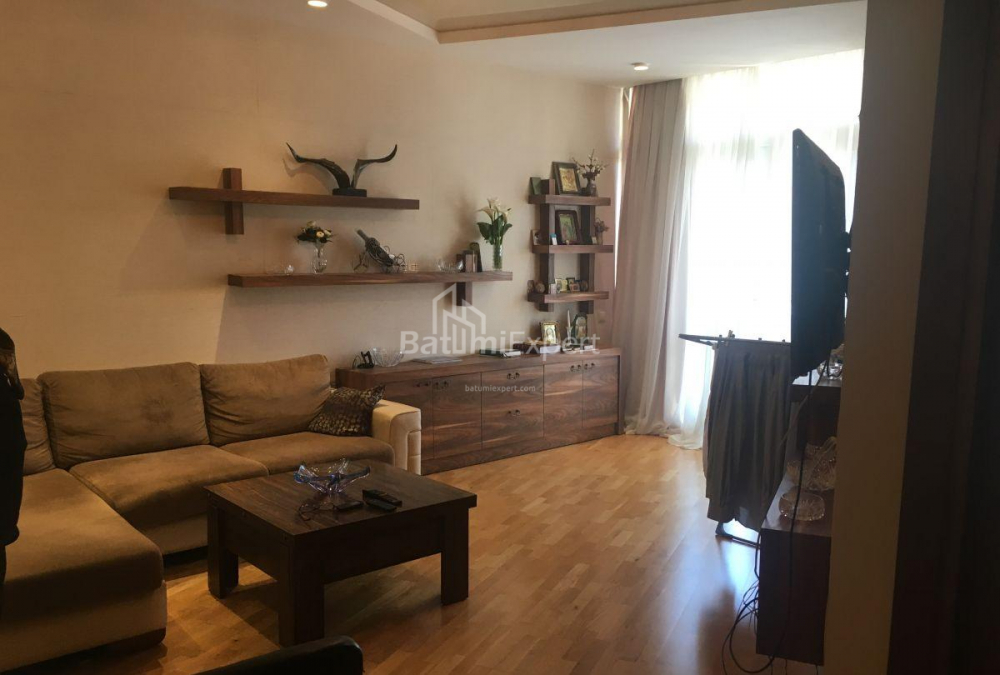 Apartment 75 m² - Vakhtang Gorgasali, Batumi, Georgia