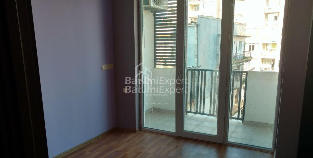 Apartment 35 m² - Vakhtang Gorgasali, Batumi, Georgia