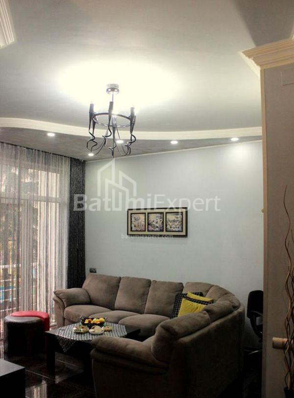 Apartment 75 m² - Vakhtang Gorgasali, Batumi, Georgia