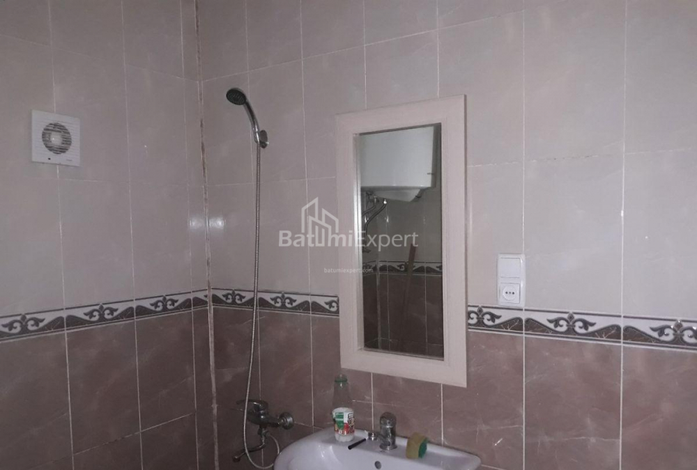 Apartment 36 m² - Sherif Khimshiashvili, Batumi, Georgia
