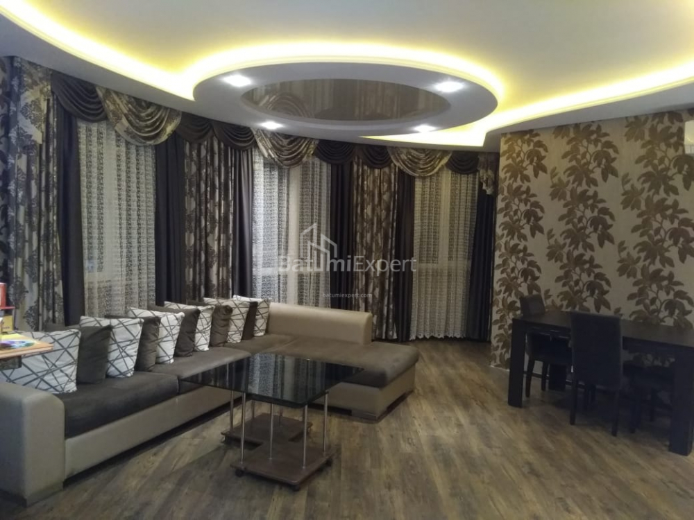 Apartment 113 m² - Shalva Inasaridze, Batumi, Georgia