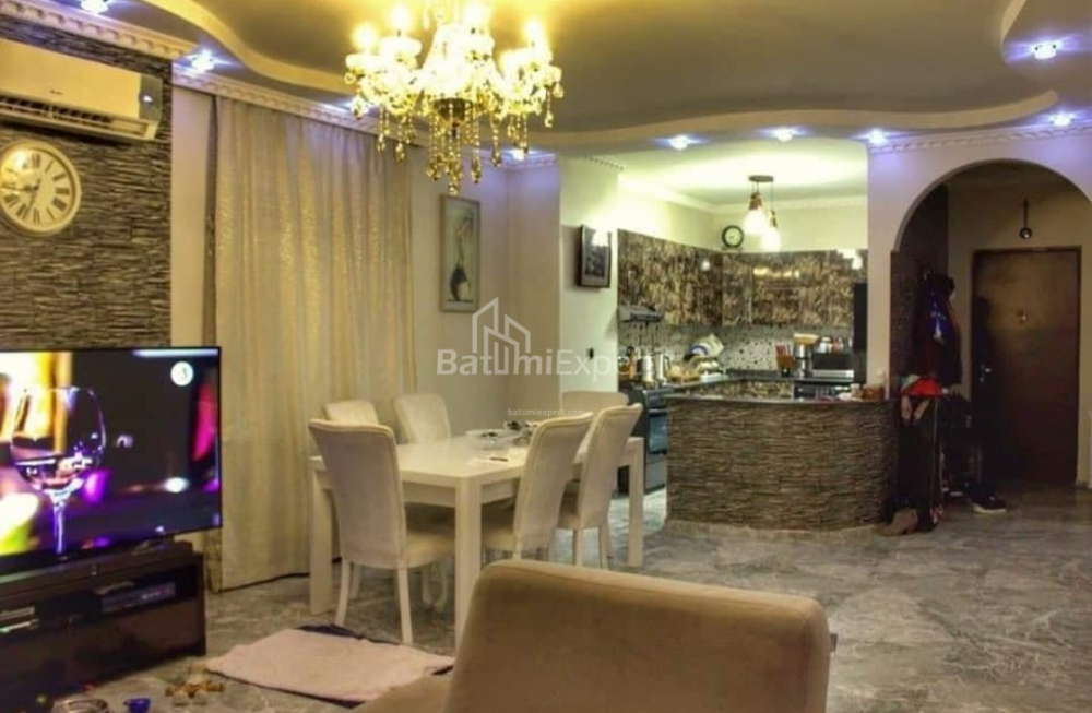 Apartment 120 m² - Ilia Chavchavadze, Batumi, Georgia