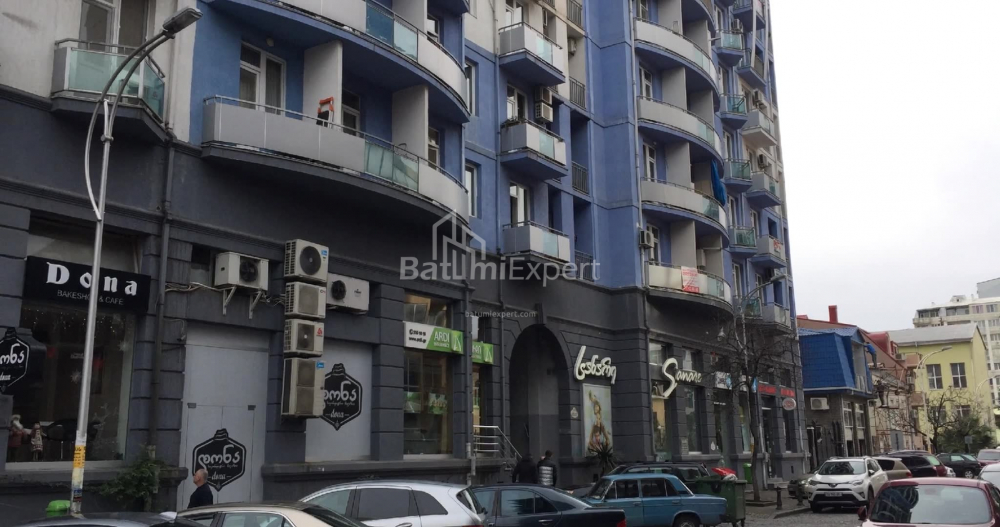 Apartment 154 m² - King Parnavaz, Batumi, Georgia