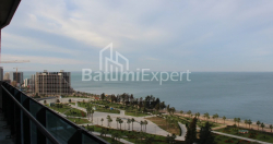 Apartment 75.86 m² - Lech and Maria Kaczynski, Batumi, Georgia