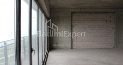 Apartment 2-room 75.9 m² - Lech and Maria Kaczynski, Batumi