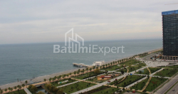 Apartment 2-room 76.1 m² - Lech and Maria Kaczynski, Batumi