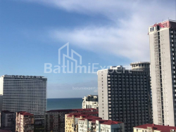 Apartment 3-room 53 m² - Niko Pirosmani, Batumi