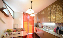 Apartment 4-room 93 m² - Vakhtang Gorgasali, Batumi