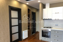 Apartment 2-room 60 m² - Niko Pirosmani, Batumi