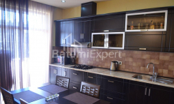 Apartment 3-room 84 m² - Ilia Chavchavadze, Batumi