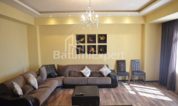 Apartment 3-room 84 m² - Ilia Chavchavadze, Batumi