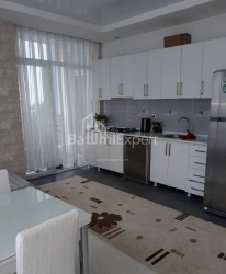 Apartment 2-room 50 m² - Niko Pirosmani, Batumi