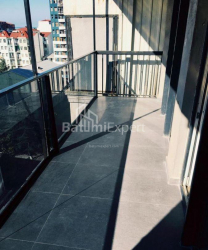 Apartment 3-room 88 m² - Sherif Khimshiashvili, Batumi