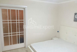 Apartment 3-room 65 m² - Rustaveli, Batumi