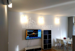 Apartment 3-room 80 m² - Alexandr Pushkin, Batumi