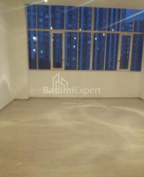 Apartment 4-room 150 m² - Zurab Gorgiladze, Batumi