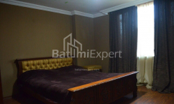Apartment 4-room 119 m² - Ilia Chavchavadze, Batumi