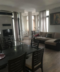 Apartment 4-room 115 m² - Konstantin Marjanishvili, Batumi