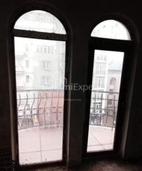Apartment 2-room 85 m² - Petre Melikishvili, Batumi