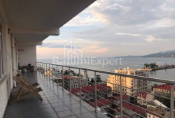 Apartment 3-room 160 m² - Ilia Chavchavadze, Batumi