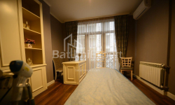 Apartment 3-room 60 m² - Vakhtang Gorgasali, Batumi