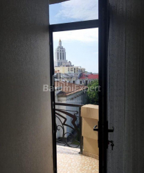 Apartment 4-room 110 m² - Zurab Gorgiladze, Batumi