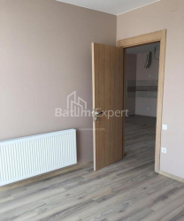 Apartment 3-room 90 m² - Niko Pirosmani, Batumi