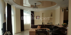 Apartment 4-room 133 m² - Ilia Chavchavadze, Batumi