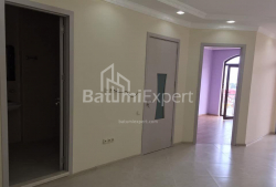 Apartment 3-room 73 m² - Ilia Chavchavadze, Batumi