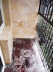 Apartment 4-room 120 m² - Zurab Gorgiladze, Batumi