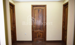 Apartment 4-room 120 m² - Zurab Gorgiladze, Batumi