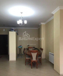 Apartment 3-room 78 m² - Rustaveli, Batumi