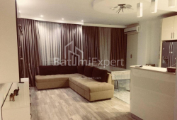 Apartment 6-room 152 m² - Vakhtang Gorgasali, Batumi