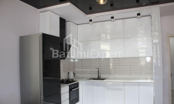 Apartment 3-room 80 m² - Zurab Gorgiladze, Batumi