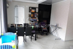 Apartment 6-room 110 m² - Ivane Javakhishvili, Batumi