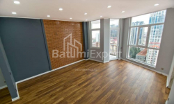Apartment 4-room 112 m² - Niko Pirosmani, Batumi
