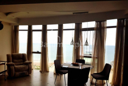 Apartment 4-room 128 m² - Zurab Gorgiladze, Batumi
