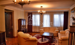 Apartment 6-room 140 m² - Yuryevskaya, Batumi