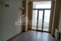Apartment 4-room 75 m² - Petre Melikishvili, Batumi